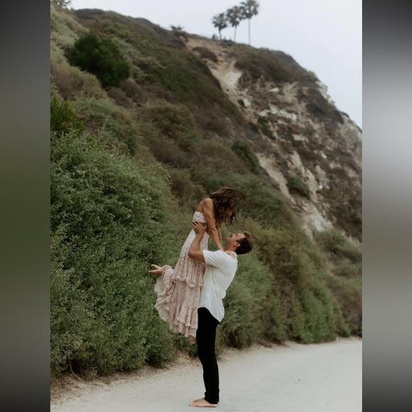 ROCOCO SAND Vie Maxi Skirt and top in Off White / Pink 084/160 - Picture 2 of 7